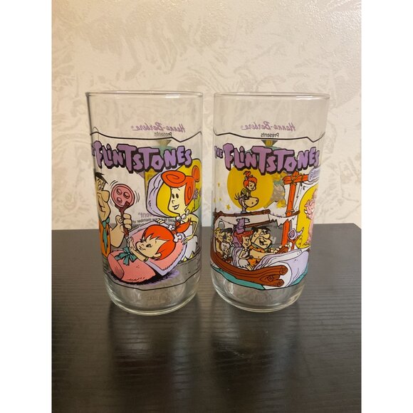 Vintage 1993 The Flintstones 30th Anniversary Hardees Glass Tumblers Set - Picture 2 of 3